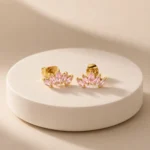 Cercei aurii cu zirconia roz și design floral Lotus Petal