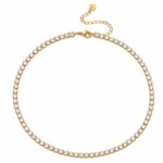Detaliu colier Tennis Gold cu pietre din zirconiu cubic