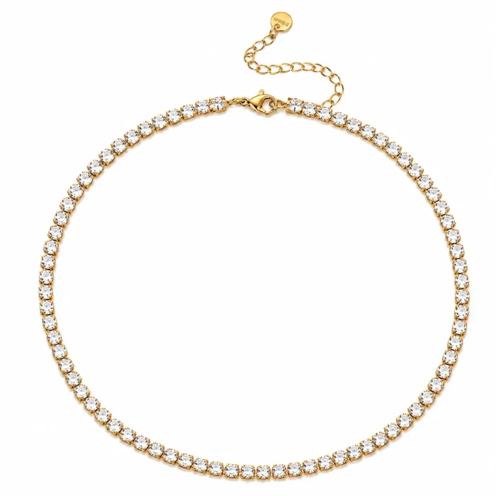 Detaliu colier Tennis Gold cu pietre din zirconiu cubic